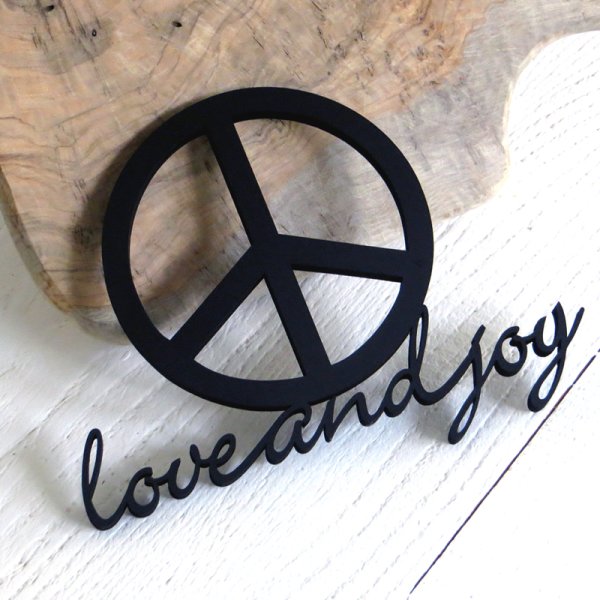 Peacezeichen love and joy