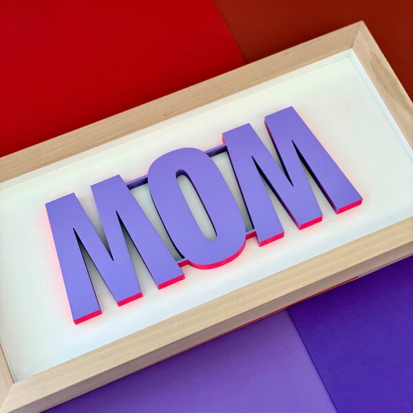 MOM / WOW