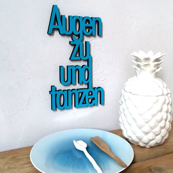 Augen zu und tanzen