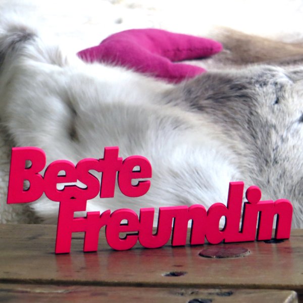 BESTE FREUNDIN